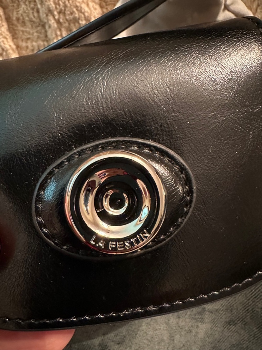 NWT Shoulder Bag in Distressed Denim and Black Leather - Picture 6 of 16